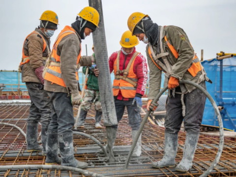 公路上施工風(fēng)險(xiǎn)安全評(píng)估是怎樣的？
