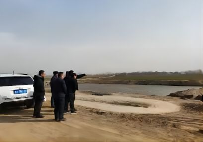 河南航評快訊:華咨通航論證團隊組織專家赴河南賈魯河大橋進行現(xiàn)場踏勘 河南航評快訊:華咨通航論證團隊組織專家赴河南賈魯河大橋進行現(xiàn)場踏勘