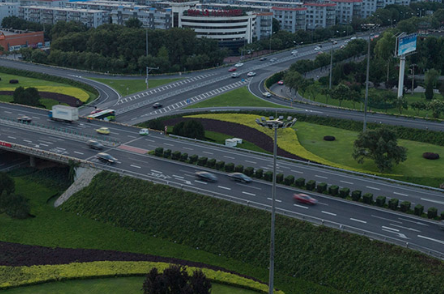道路運輸安全隱患排查整改臺賬：通過可視化工具，可以更容易地發(fā)現數據中的趨勢、模式和異常