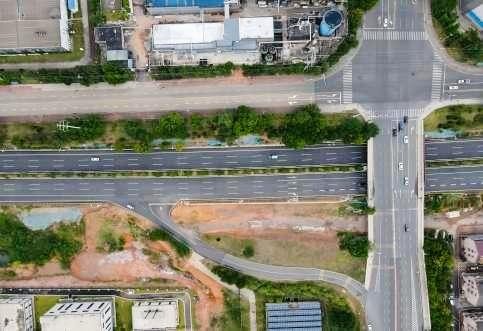 公路路側(cè)開口編制的保障公路和公路附屬設(shè)施質(zhì)量和安全技術(shù)評價報告依據(jù)、內(nèi)容和編制技巧有哪些？